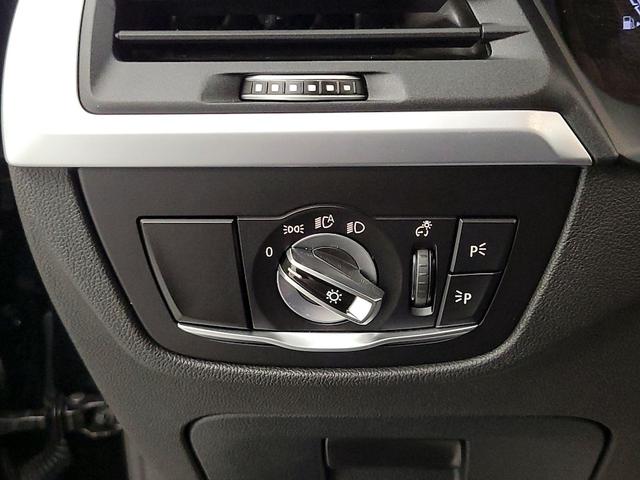 Photo of 2024 Black BMW X4