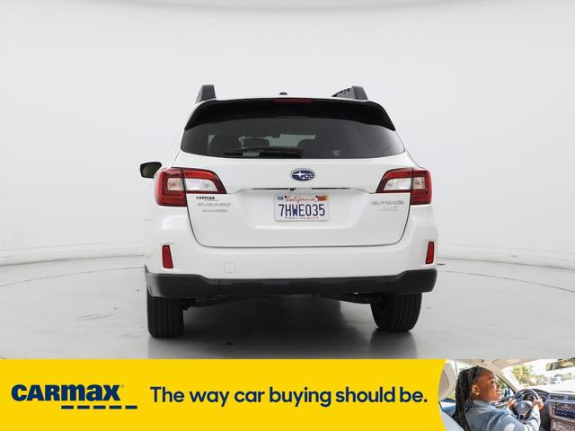 Photo of 2015 White Subaru Outback