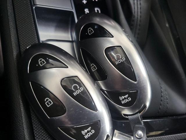 Photo of 2024 Red Hyundai ELANTRA