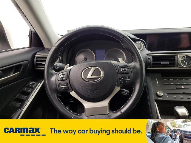Photo of 2019 White Lexus IS 300