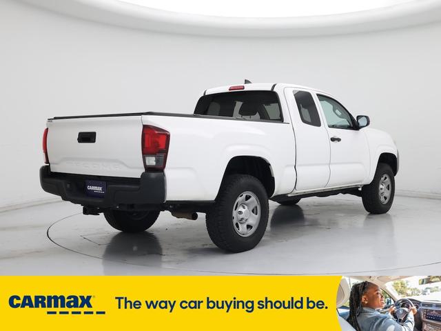 Photo of 2019 White Toyota Tacoma