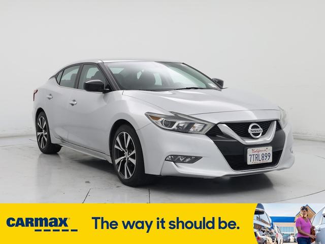 2017 Nissan Maxima