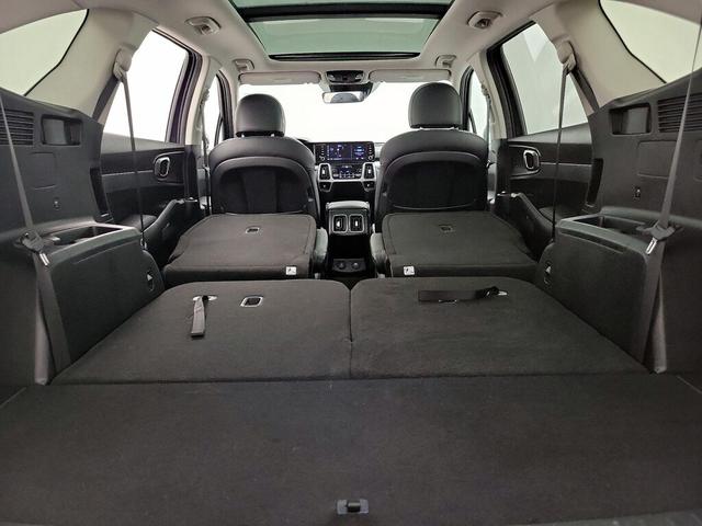 Photo of 2023 Blue Kia Sorento Hybrid
