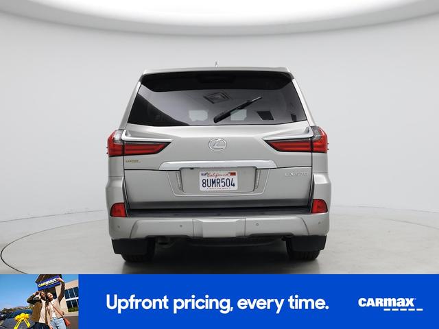 Photo of 2019 Gray Lexus LX 570