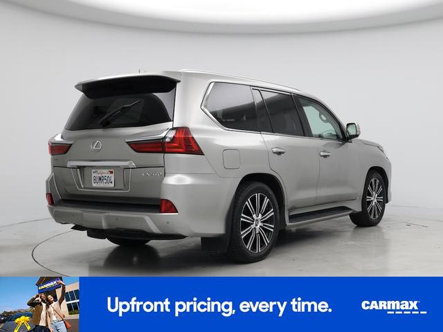 Photo of 2019 Gray Lexus LX 570