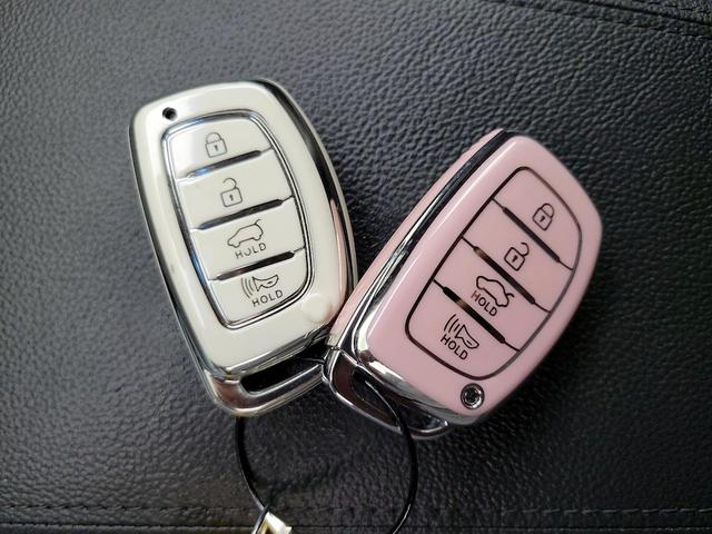 Photo of 2018 Gray Hyundai TUCSON