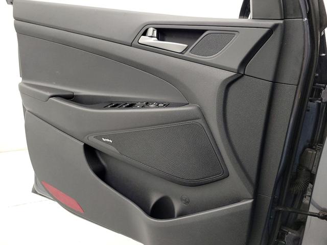 Photo of 2018 Gray Hyundai TUCSON