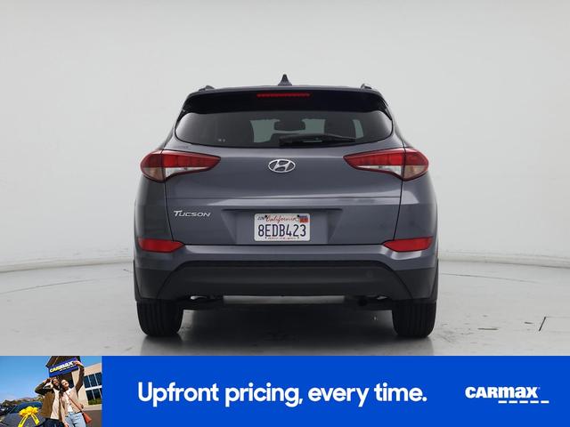 Photo of 2018 Gray Hyundai TUCSON