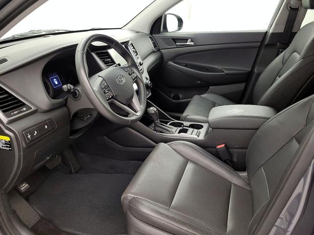 Photo of 2018 Gray Hyundai TUCSON