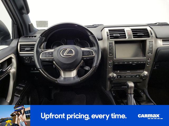 Photo of 2021 Silver Lexus GX 460