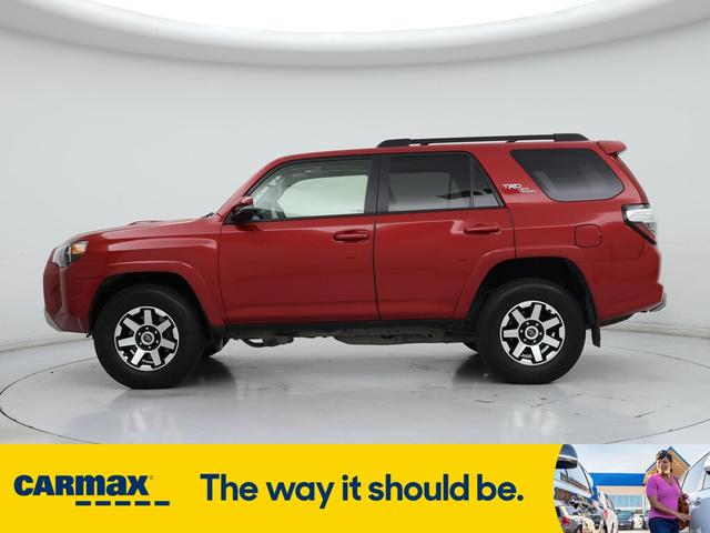 Photo of 2019 Red Toyota 4Runner