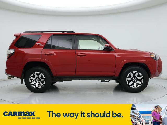 Photo of 2019 Red Toyota 4Runner