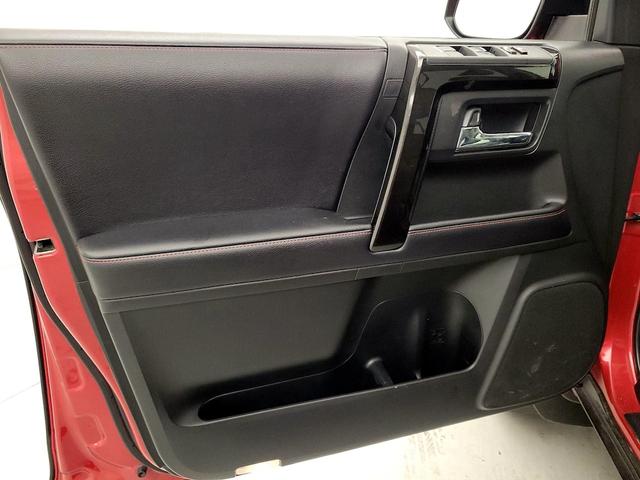 Photo of 2019 Red Toyota 4Runner