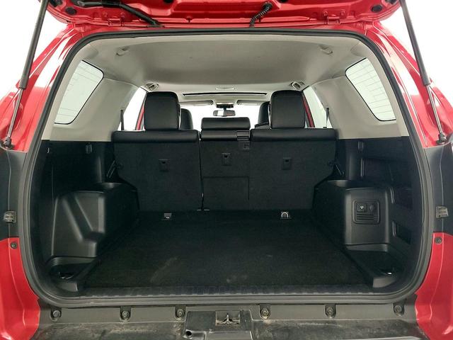Photo of 2019 Red Toyota 4Runner