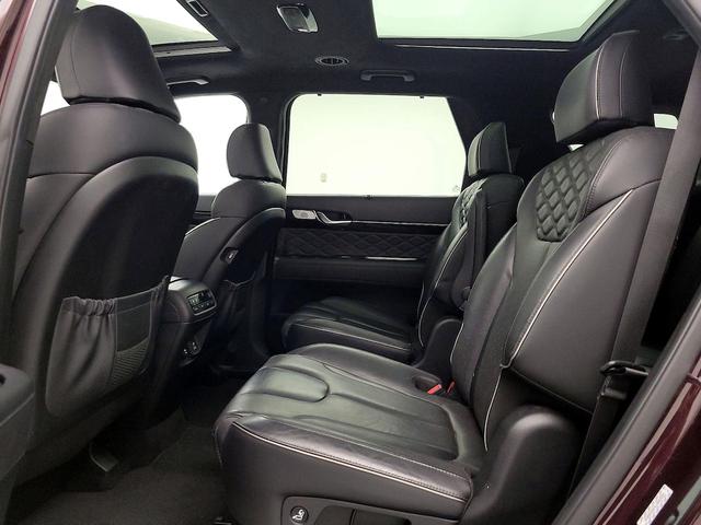 Photo of 2020 Burgundy Hyundai PALISADE