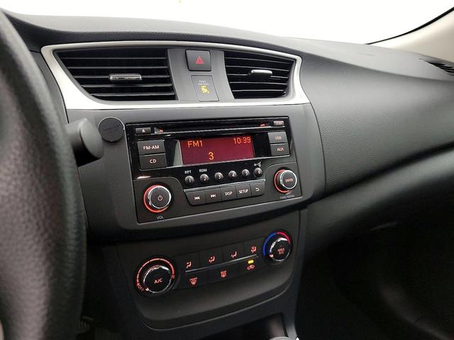 Photo of 2017 Silver Nissan Sentra