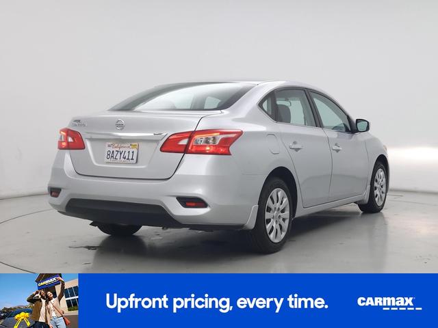 Photo of 2017 Silver Nissan Sentra