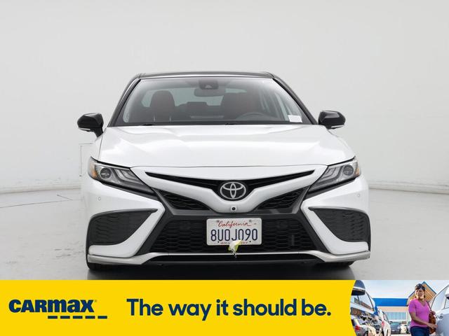 Photo of 2021 White Toyota Camry
