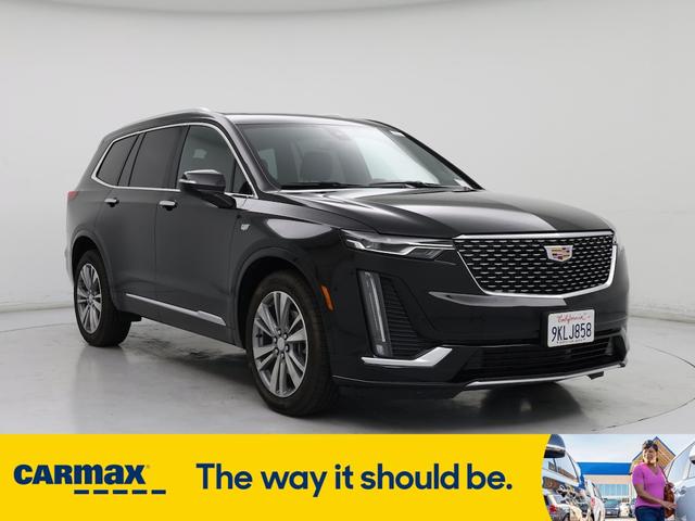 2025 Cadillac XT6