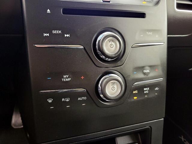 Photo of 2019 Gray Ford Flex