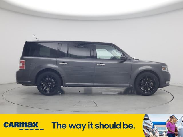 Photo of 2019 Gray Ford Flex