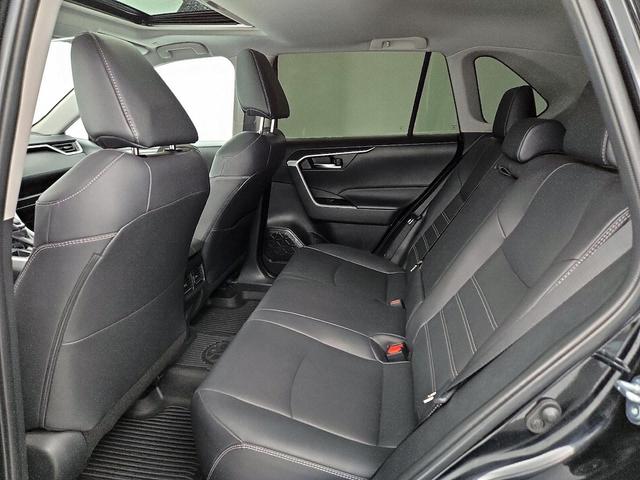 Photo of 2024 Black Toyota RAV4