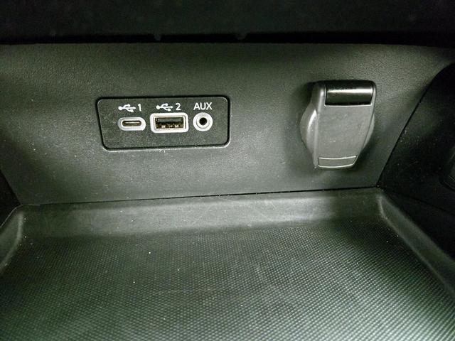 Photo of 2023 Silver Nissan Altima