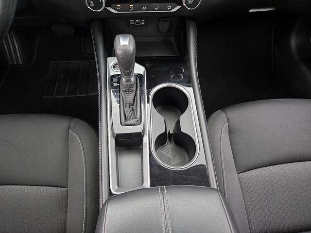 Photo of 2023 Silver Nissan Altima