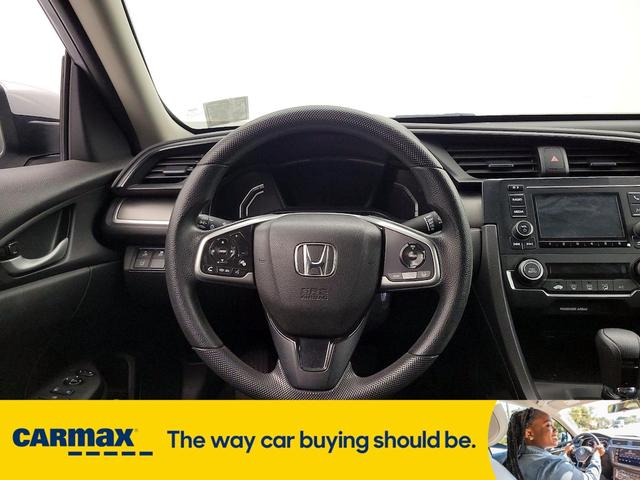 Photo of 2019 Gray Honda Civic