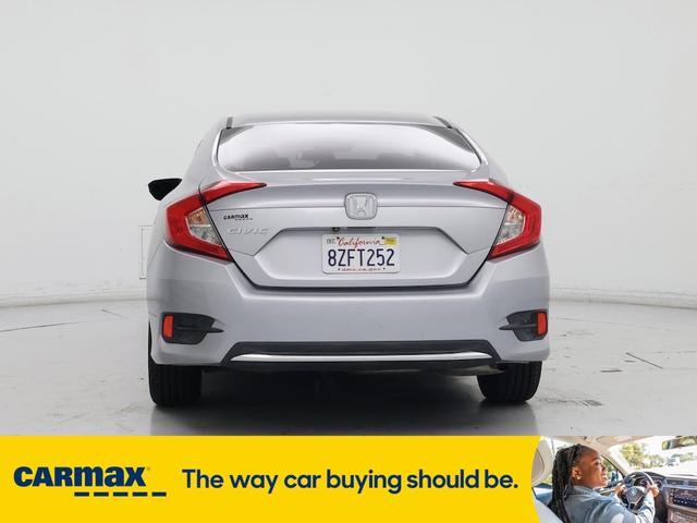 Photo of 2019 Gray Honda Civic