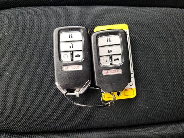Photo of 2018 Gray Honda Civic