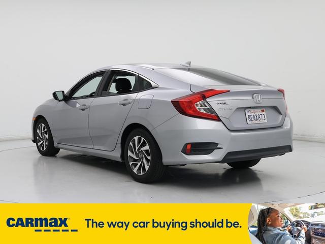 Photo of 2018 Gray Honda Civic
