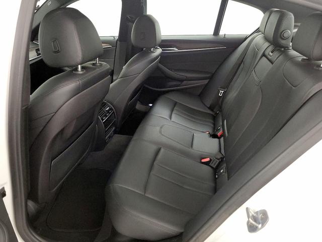 Photo of 2019 White BMW 530e