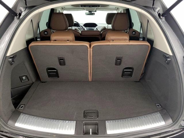 Photo of 2017 Brown Acura MDX