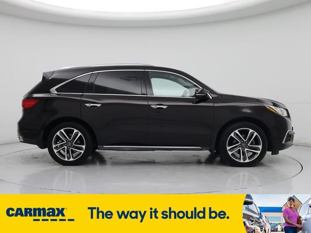 Photo of 2017 Brown Acura MDX