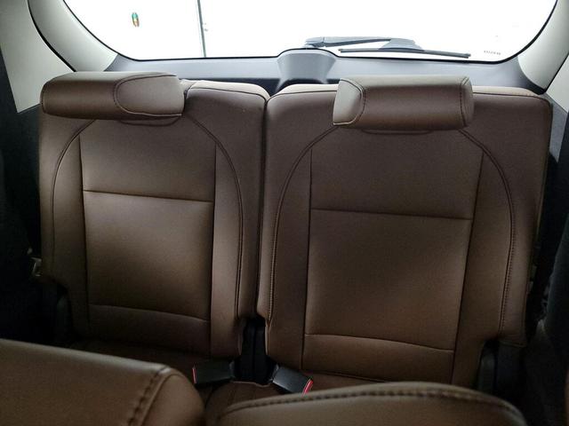 Photo of 2017 Brown Acura MDX