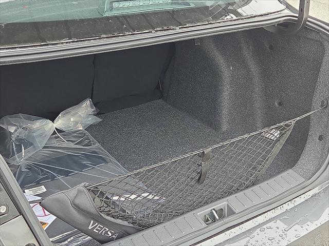 Photo of 2025 Gun Metallic Nissan Versa