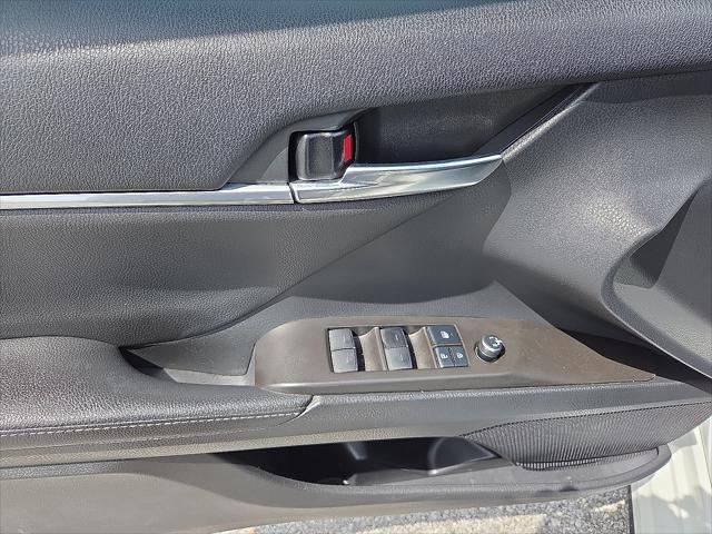 Photo of 2022 White Toyota Camry