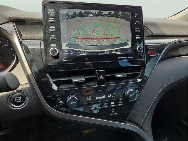 Photo of 2022 White Toyota Camry
