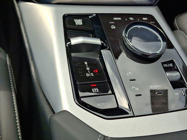 Photo of 2025 Gray Metallic BMW X3