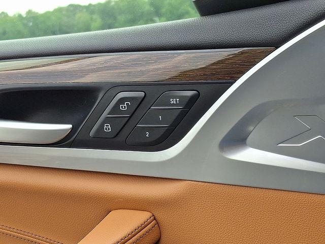 Photo of 2021 Dark Graphite BMW X3