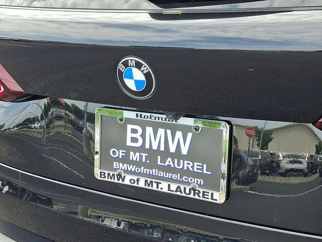 Photo of 2022 Black Sapphire Metallic BMW X5