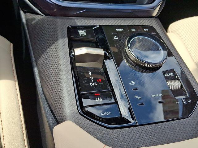 Photo of 2025 Black Sapphire Metallic BMW X3