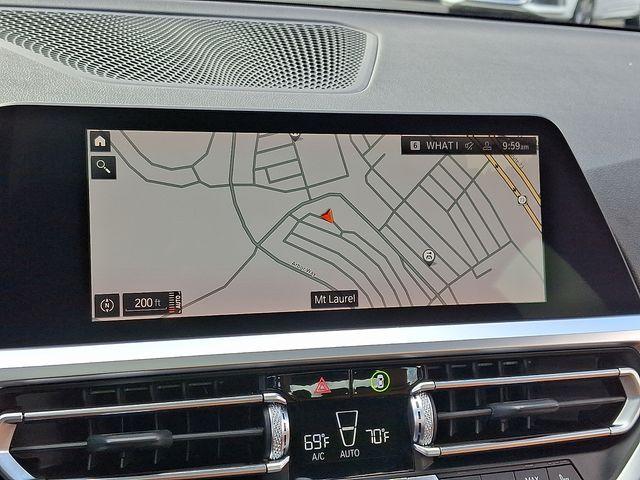 Photo of 2020 Jet Black BMW 330