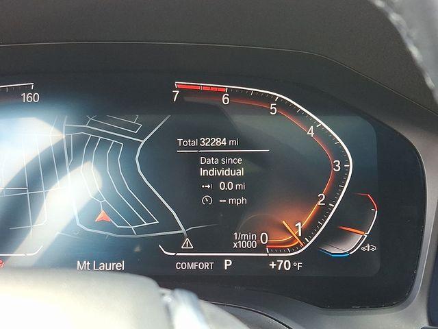 Photo of 2020 Jet Black BMW 330