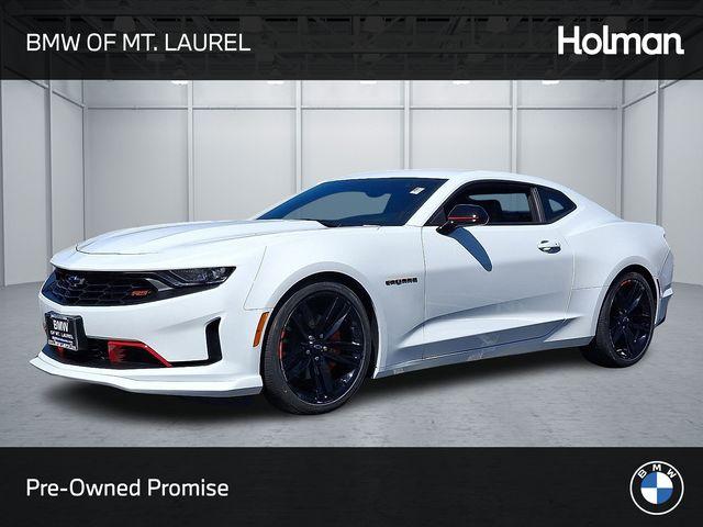 Photo of 2021 Summit White Chevrolet Camaro