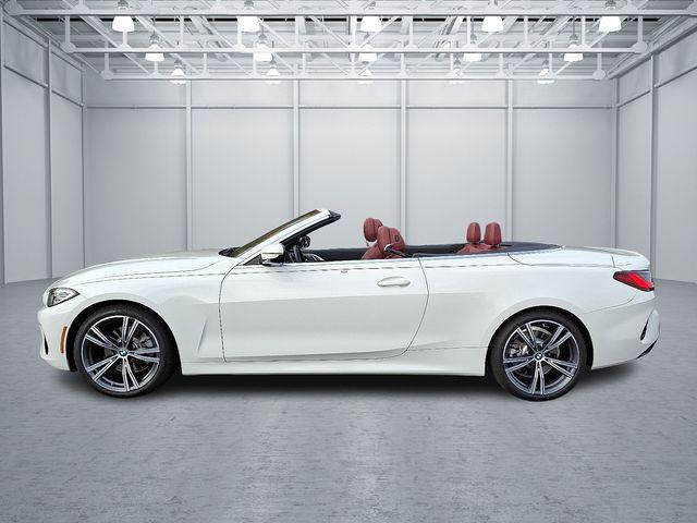 Photo of 2023 Alpine White BMW 430