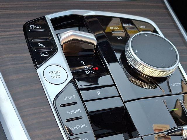 Photo of 2025 Black Sapphire Metallic BMW X5