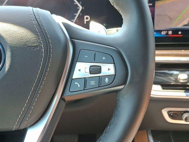 Photo of 2025 White Metallic BMW X5