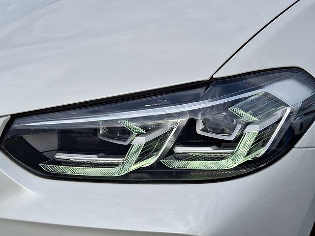 Photo of 2024 White Metallic BMW X3